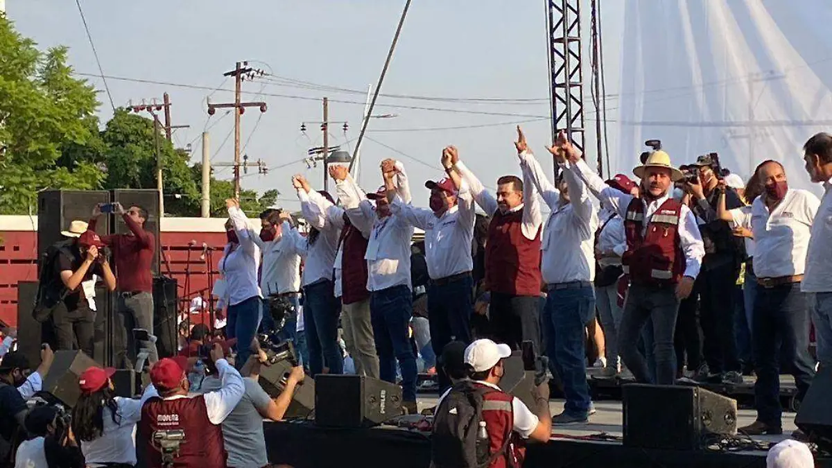 Cierre de campaña Carlos Lomelí